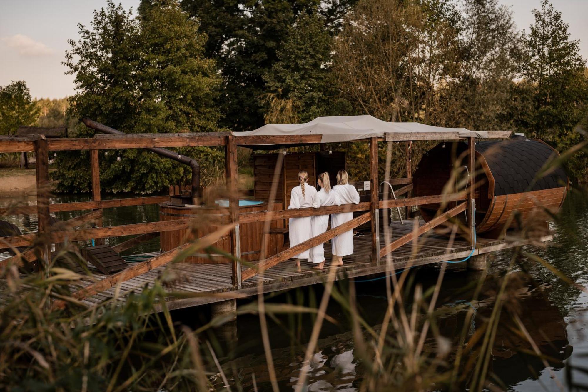 Hotel Przy Dworze Leśna Podlaska Εξωτερικό φωτογραφία