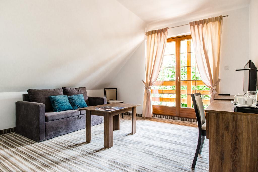 Hotel Przy Dworze Leśna Podlaska Δωμάτιο φωτογραφία
